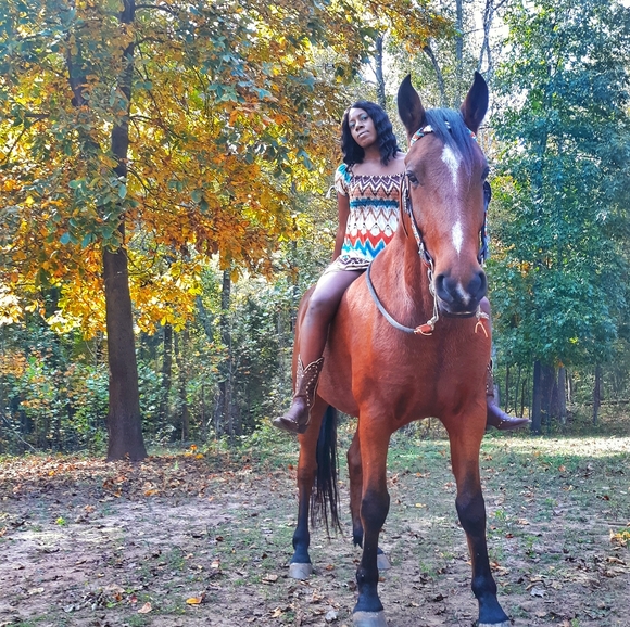 Meet your Posher, Terri - Picture 1 of 6